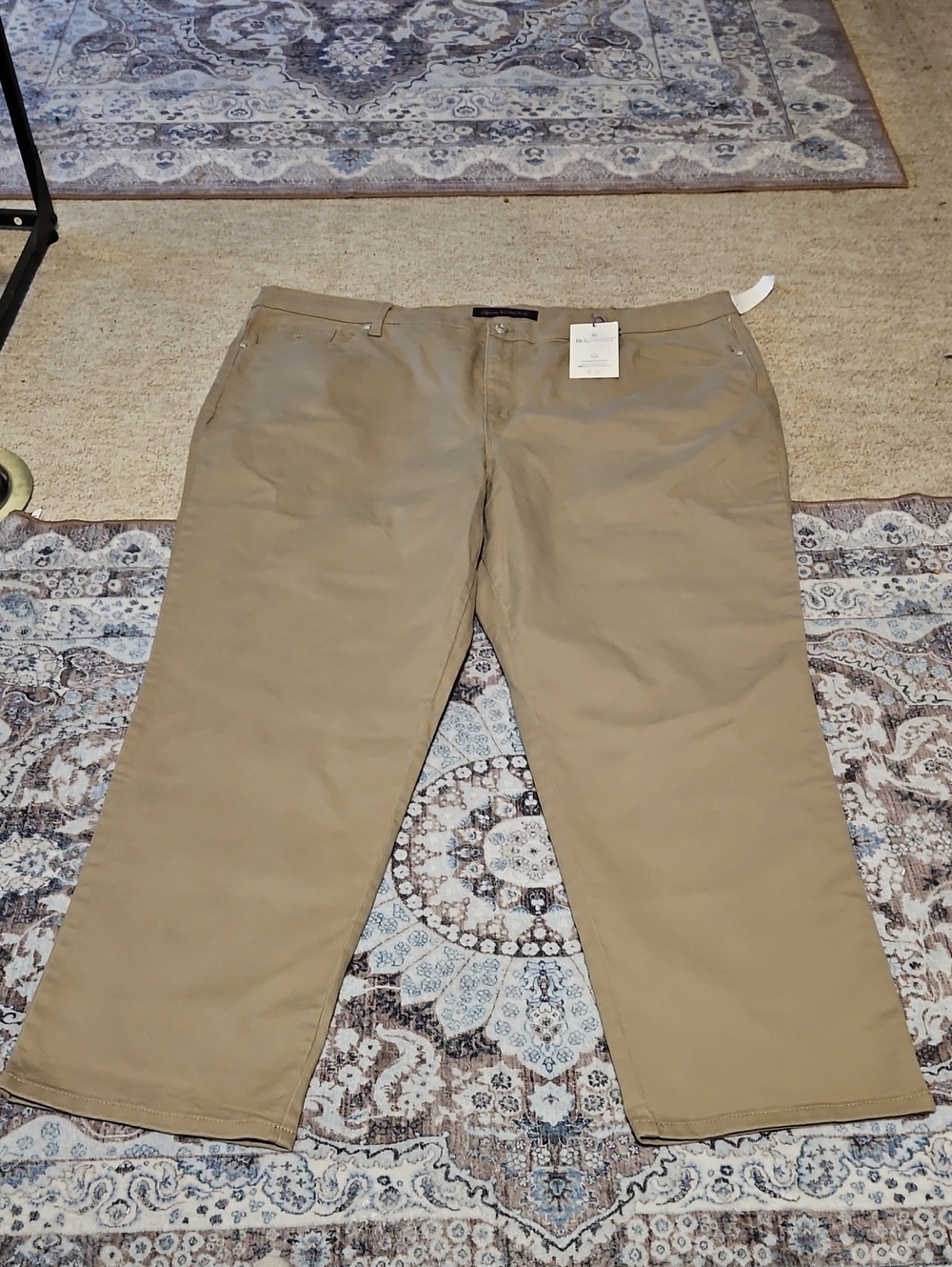 Gloria Vanderbilt Wide-Leg Jeans in Khaki